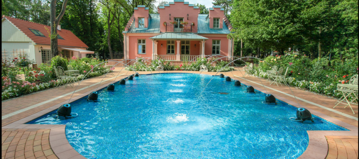 How To Build Your Own Sunken Swimming Pool And Be The Envy Of Your Friends